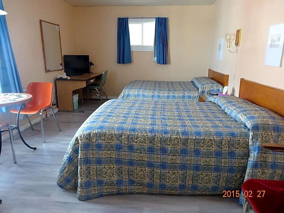 Photo 1 of 12 of 2 Double Beds