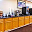 Days Inn & Suites by Wyndham St. Ignace Lakefront