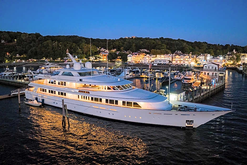 Danfords Hotel & Marina