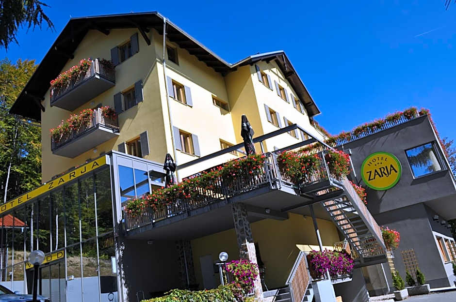 Hotel Zarja