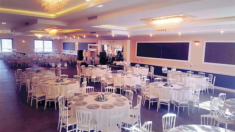 Dafne Hotel