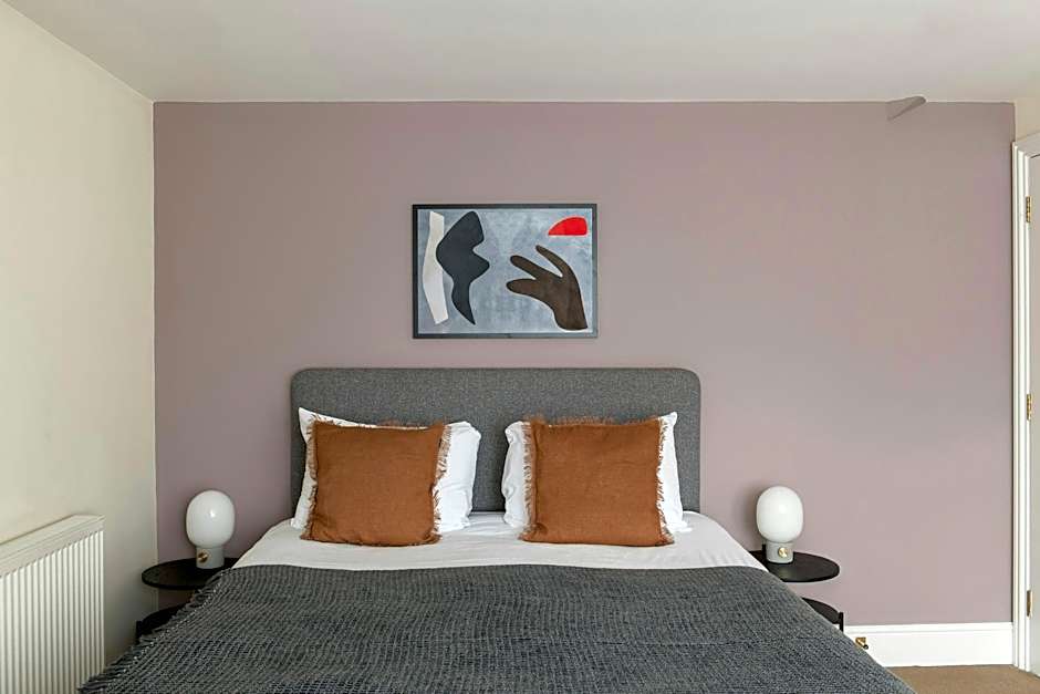 SACO Reading – Castle Crescent