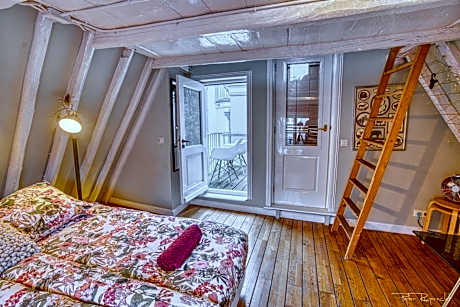 Quadruple Room with Balcony