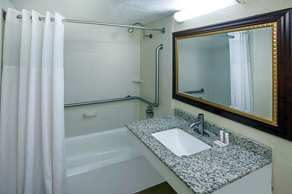 Days Inn by Wyndham Little Rock/Medical Center