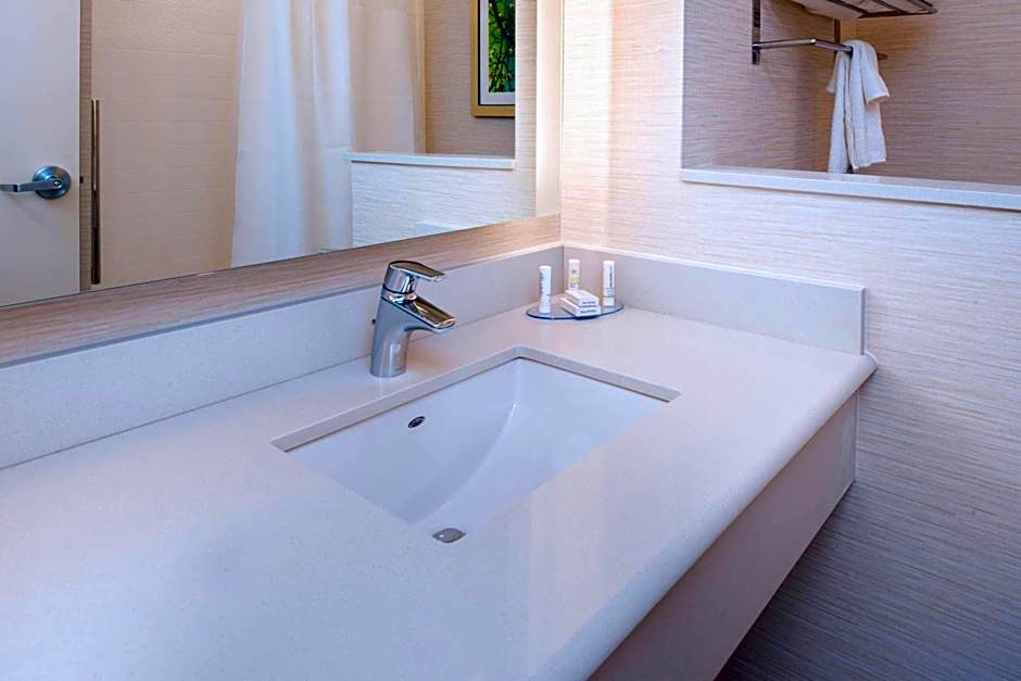 Fairfield Inn & Suites by Marriott Akron Stow