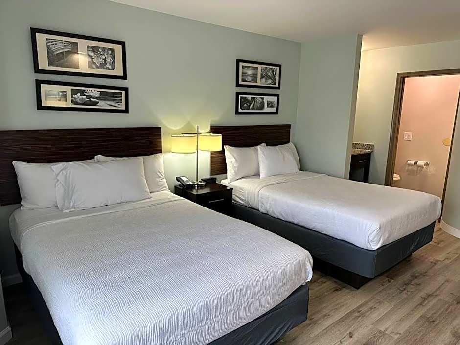 Wingate by Wyndham Bel Air I-95 Exit 77A / APG Area