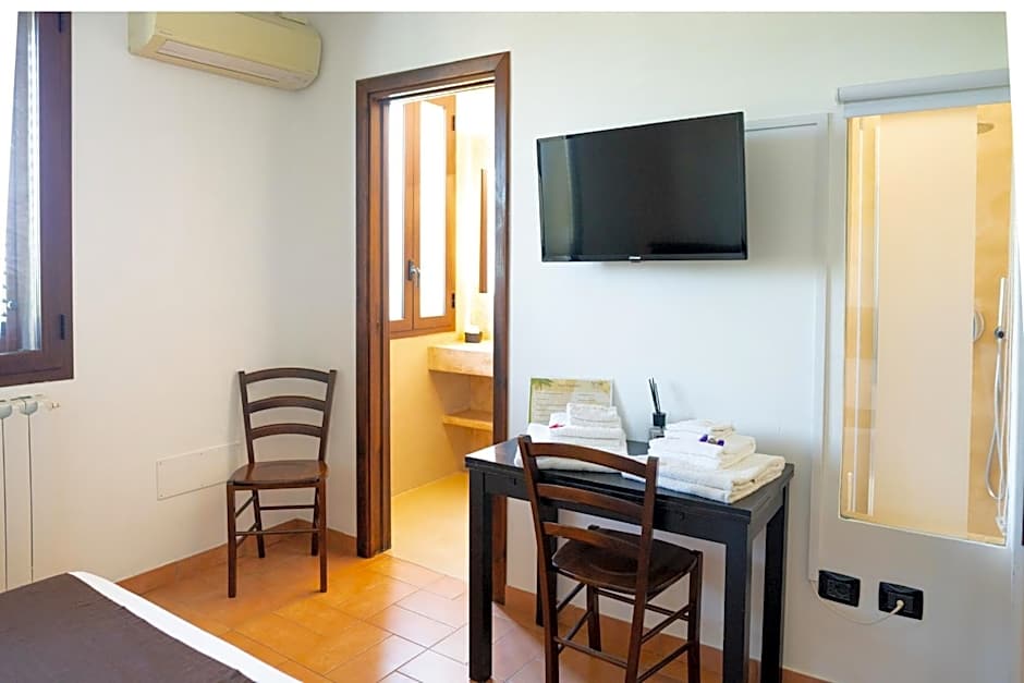 Bed & Breakfast Giardini Di Marzo