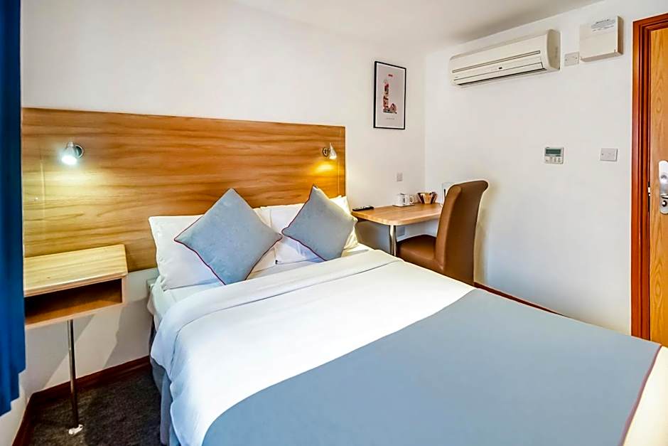 Arinza Hotel, London Ilford