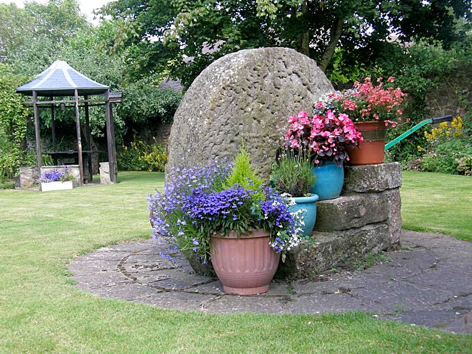 Lea House Bed and Breakfast