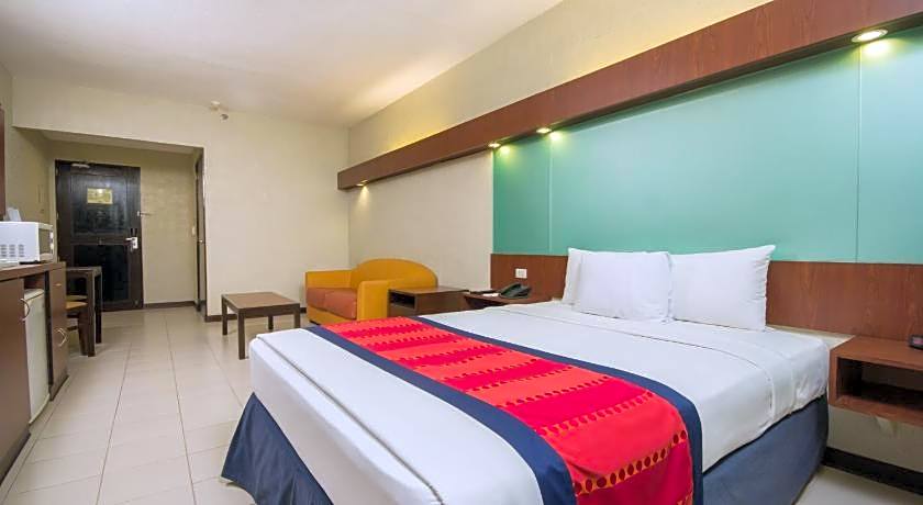 Microtel By Wyndham Eagle Ridge