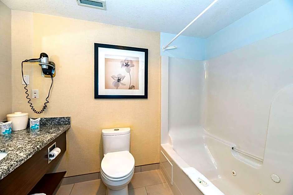 Prestige Riverside Lodge Quesnel