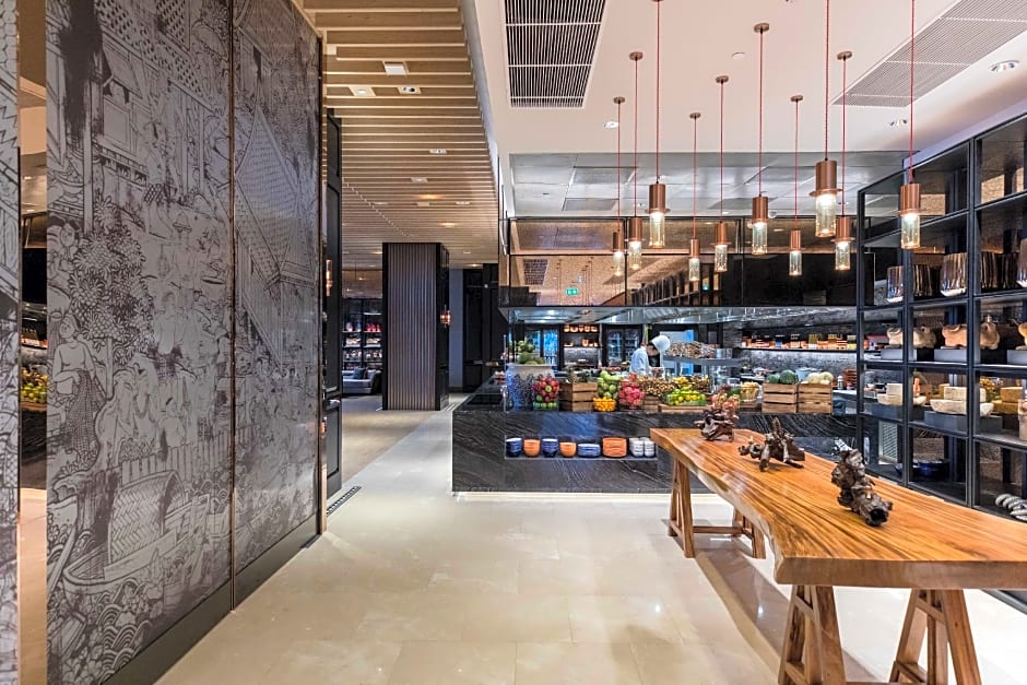 Hyatt Regency Bangkok Sukhumvit