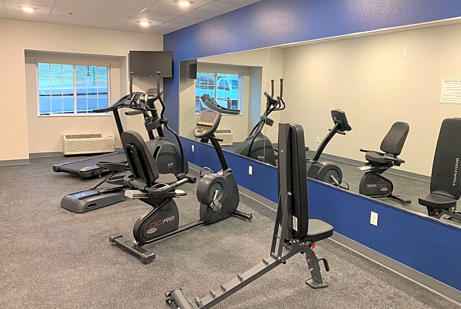 Microtel Inn and Suites by Wyndham Woodland Park