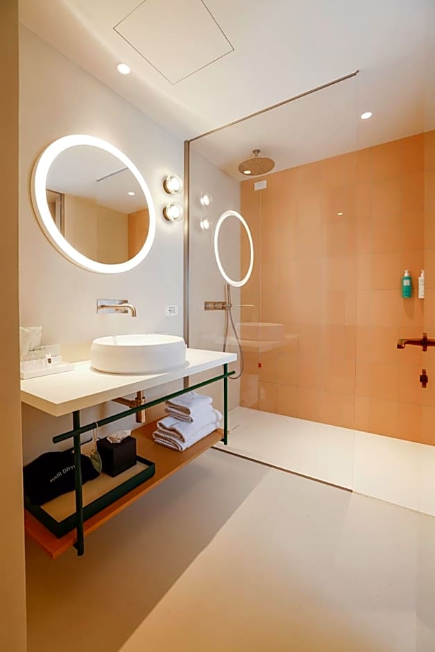 Laguna Faro Suites - Adults Only