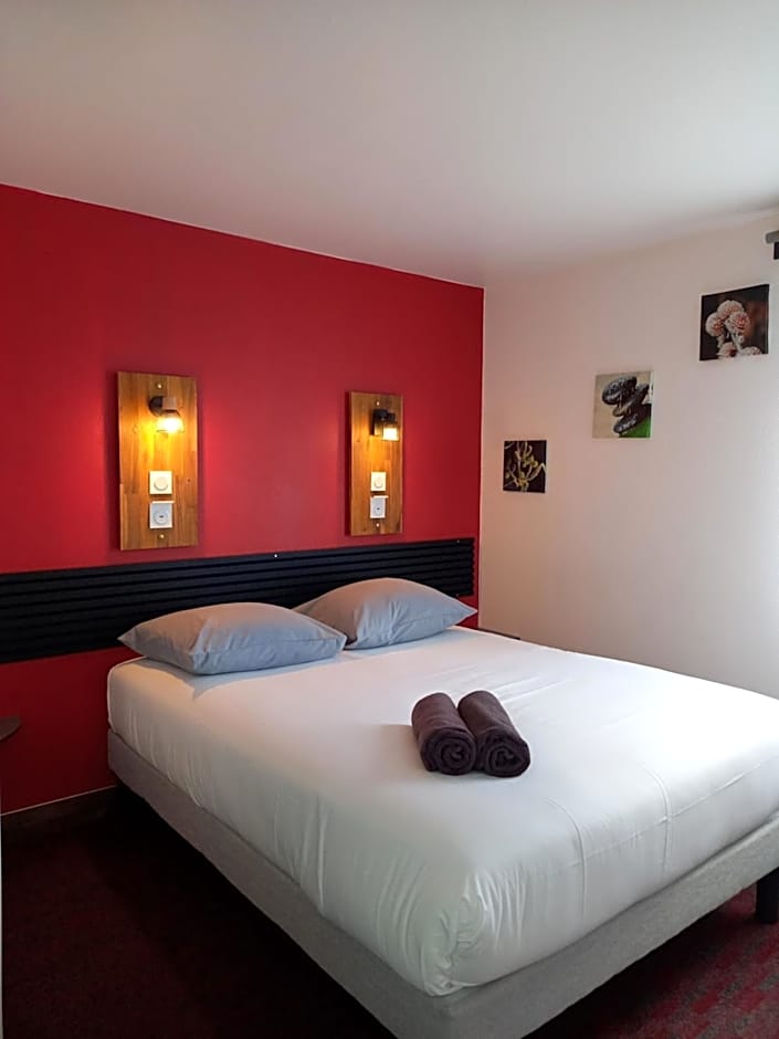 Kyriad Direct Saintes (ex Balladins)