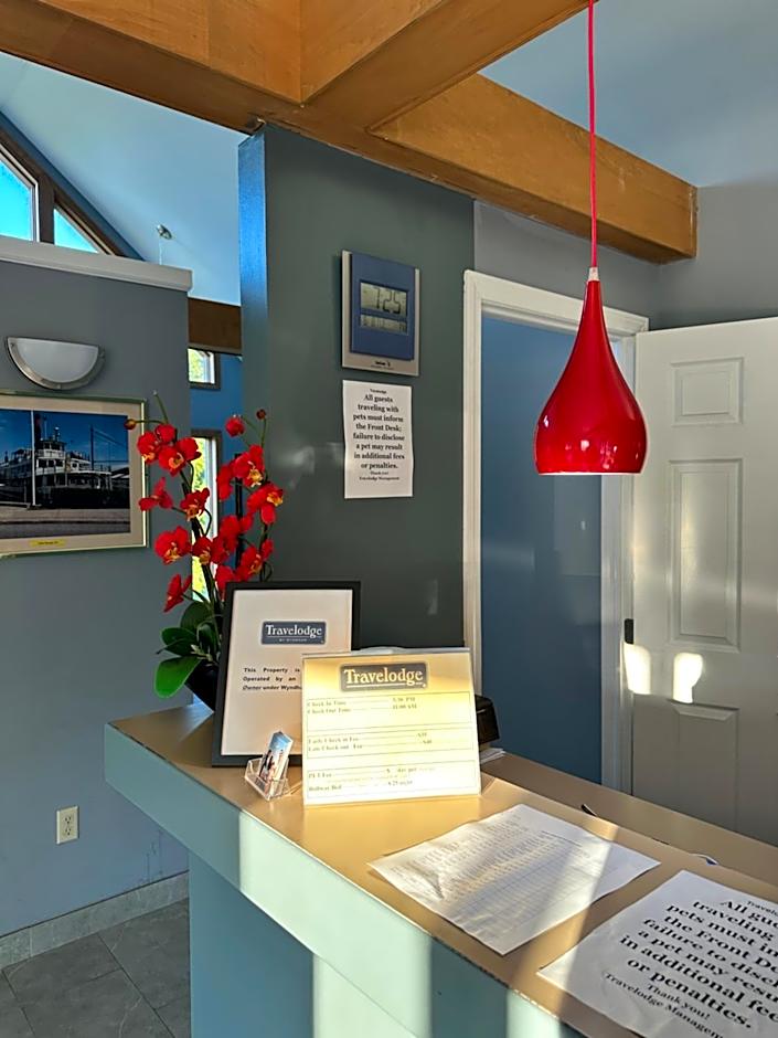 Travelodge by Wyndham Lake George NY