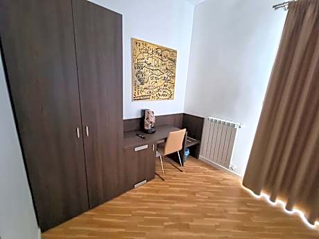 Triple Room with Private Bathroom