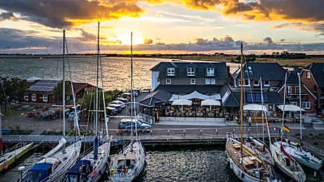 Meerblick Lemkenhafen