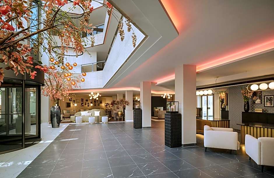 Badischer Hof Baden-Baden - Leonardo Limited Edition