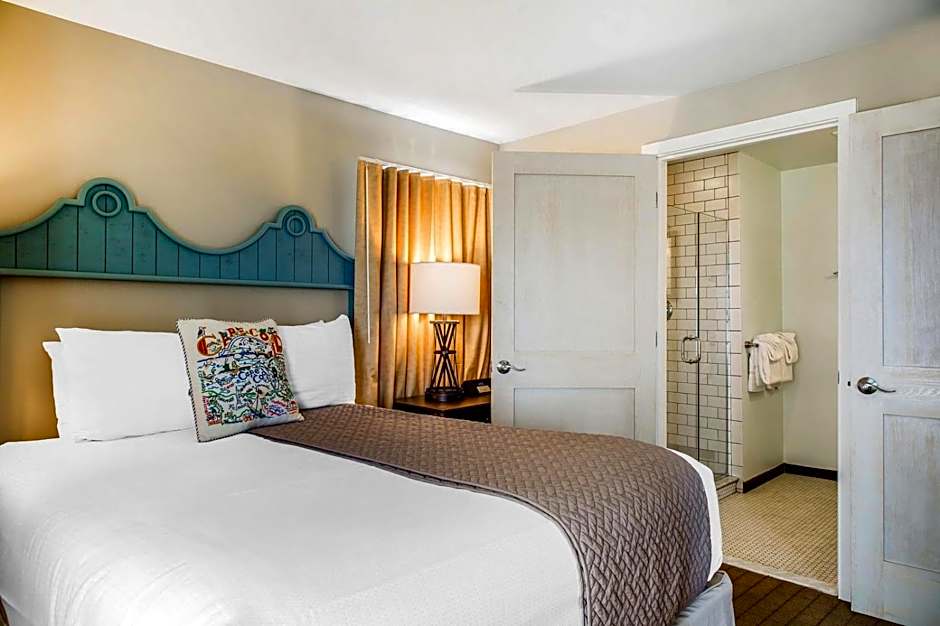 Photo 1 of 3 of 2 Bedroom Suite