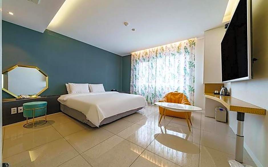 Golden Hotel Incheon
