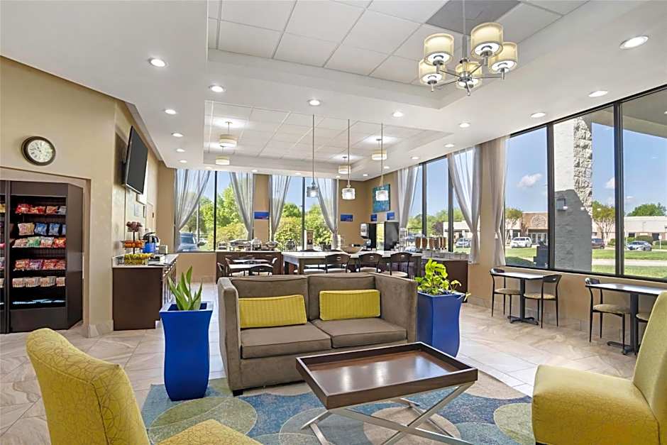Best Western Inn & Suites Monroe