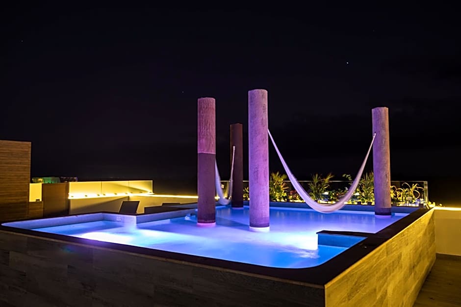 Fabulous & Exclusive Apartments With Sea View Pool BBQ Garden