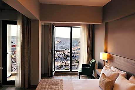 Superior Room with Sea View