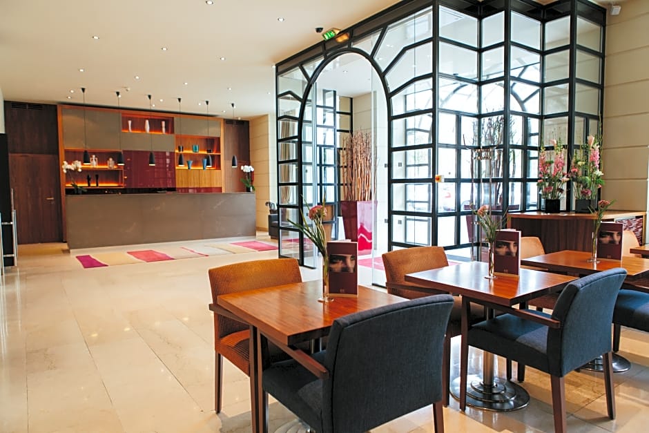 Miiro Palais Rudolf NEW OPENING	