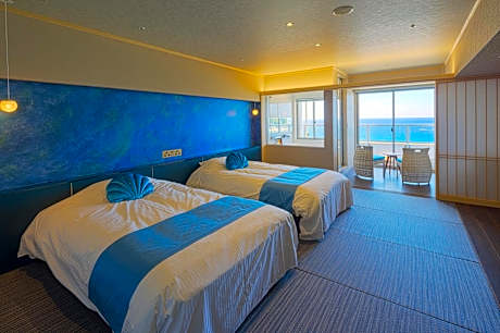 Superior Twin Room with Sea View - Half Board Included