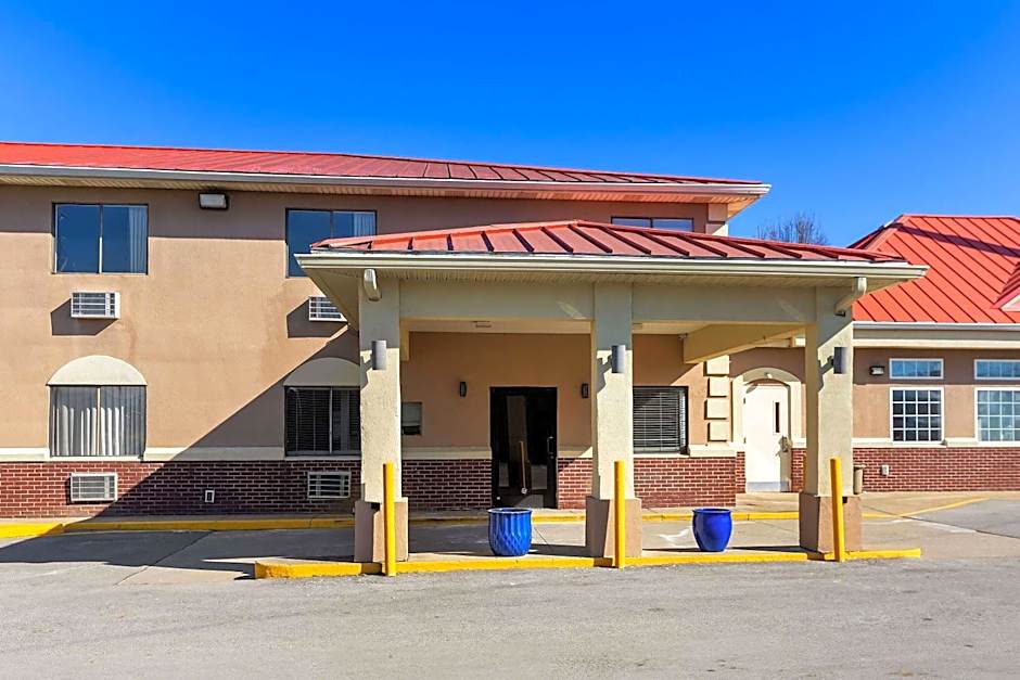 Super 8 by Wyndham Elizabethtown