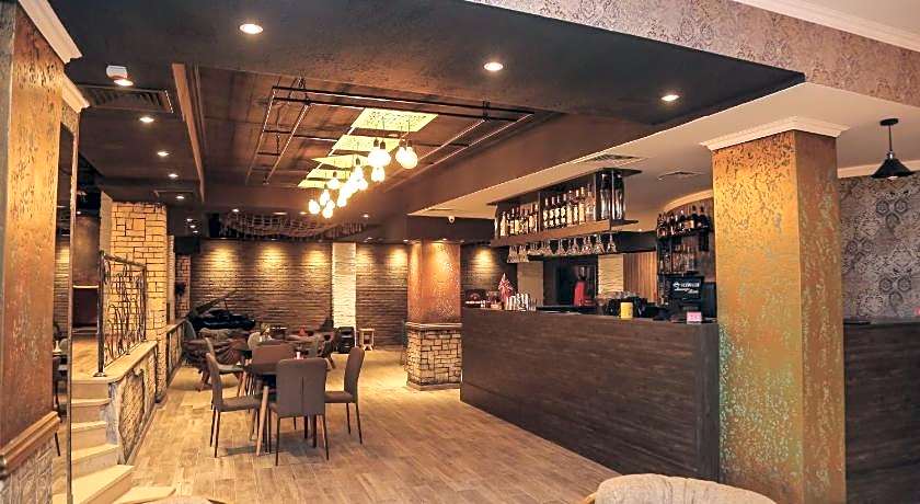 Hotel King David The Builder