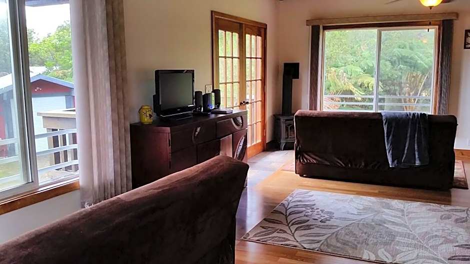 Volcano Acres Ranch B&B