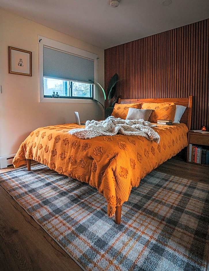 The Willow, Catskill