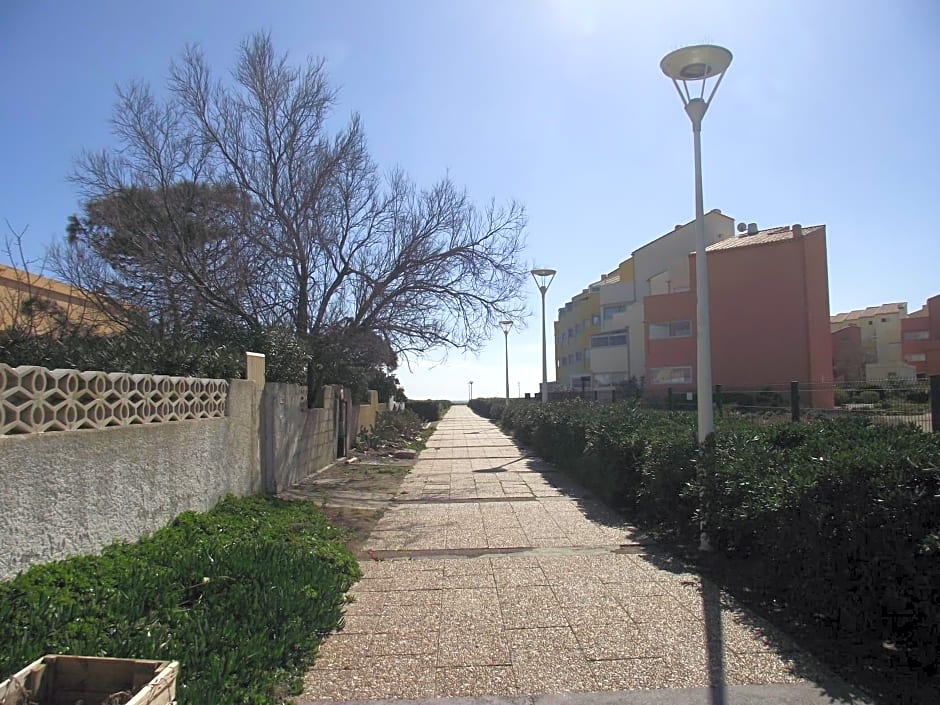 Rev'Hotel