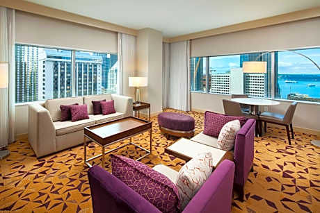 1 Bedroom Junior Suite, 1 King, High floor