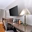 Quality Inn & Suites Chattanooga-East Ridge