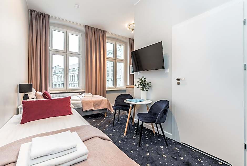 SERENITY Aparthotels - Old Town Poznan by Friendly Apartments