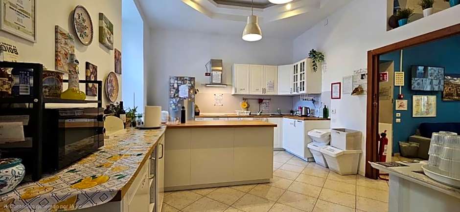 Hostel Mancini Naples