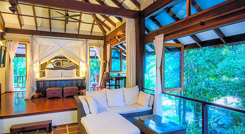 Koh Jum Beach Villas