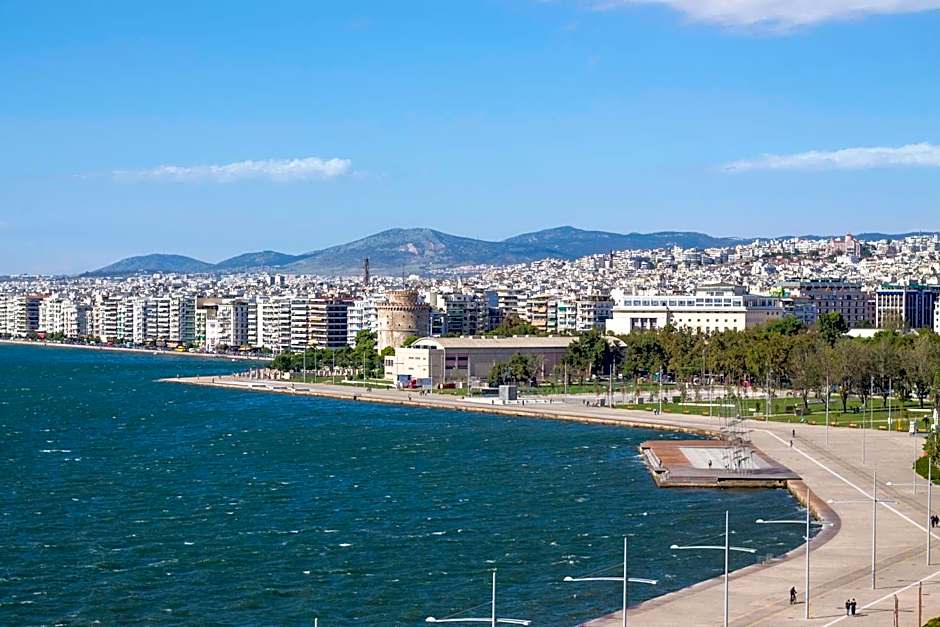 Makedonia Palace