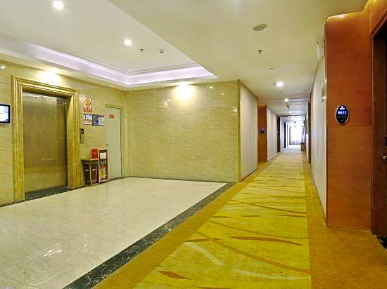 Helong Hotel (Baiyun Branch, Nanfang Hospital)