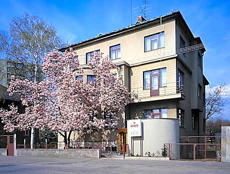 Hotel Lux