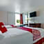 OYO Hotel Mona Lake Muskegon