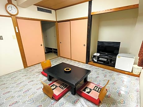 Triple Room with Bathroom