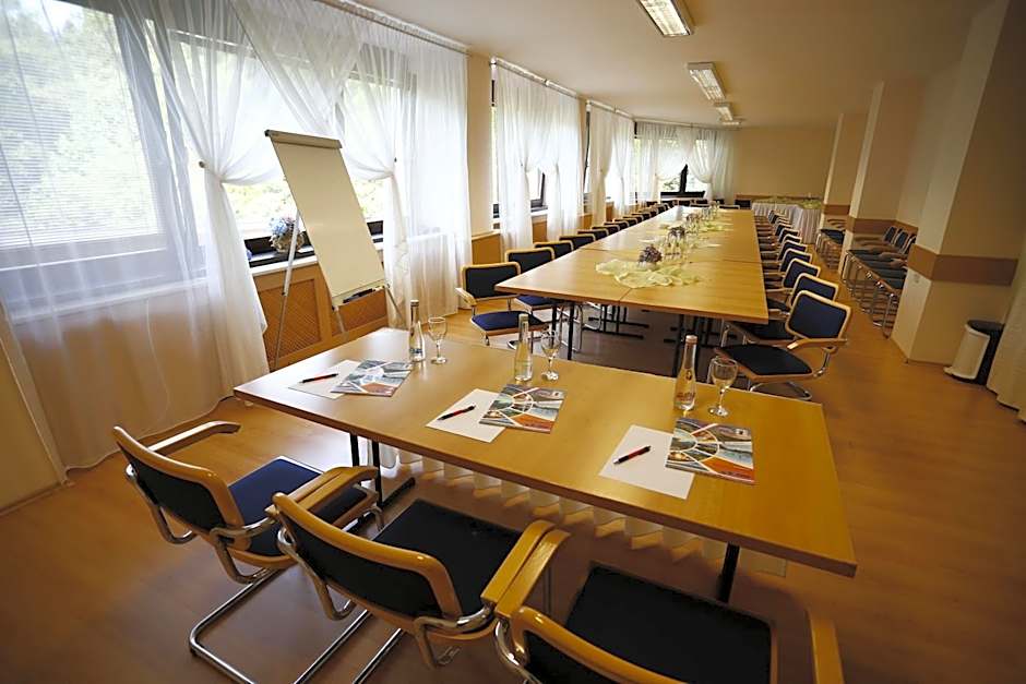 Hotel SOREA ĽUBOVŇA