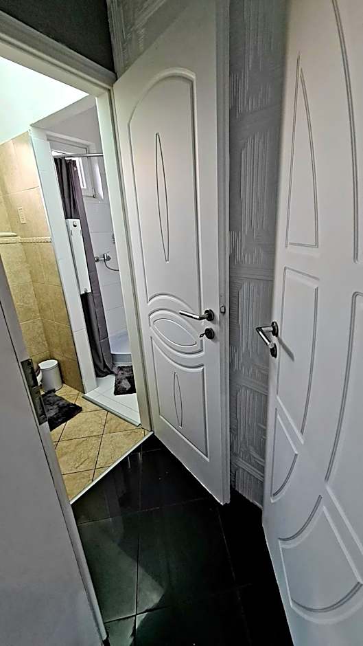 Airport Luxury Apartman 42