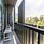 L103 New studio Apt AC Rooftop Panoramic views