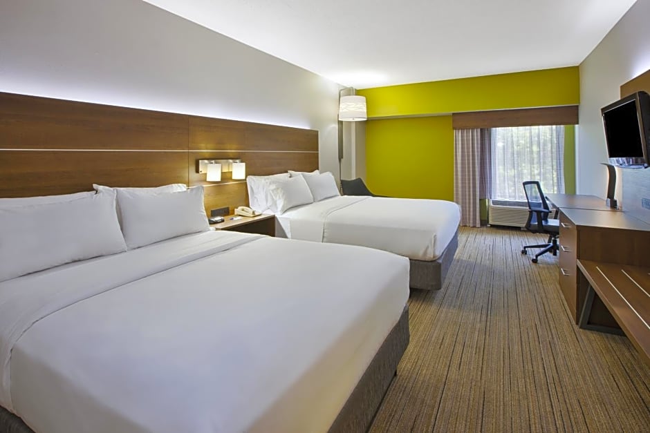 Holiday Inn Express Hotel & Suites Cincinnati Northeast-Milford