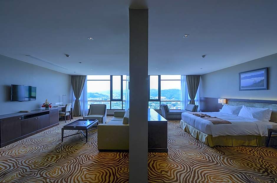 Aristo International Hotel